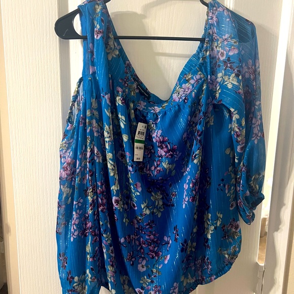 INC International Concepts Blue Floral Blouse - Picture 2 of 4